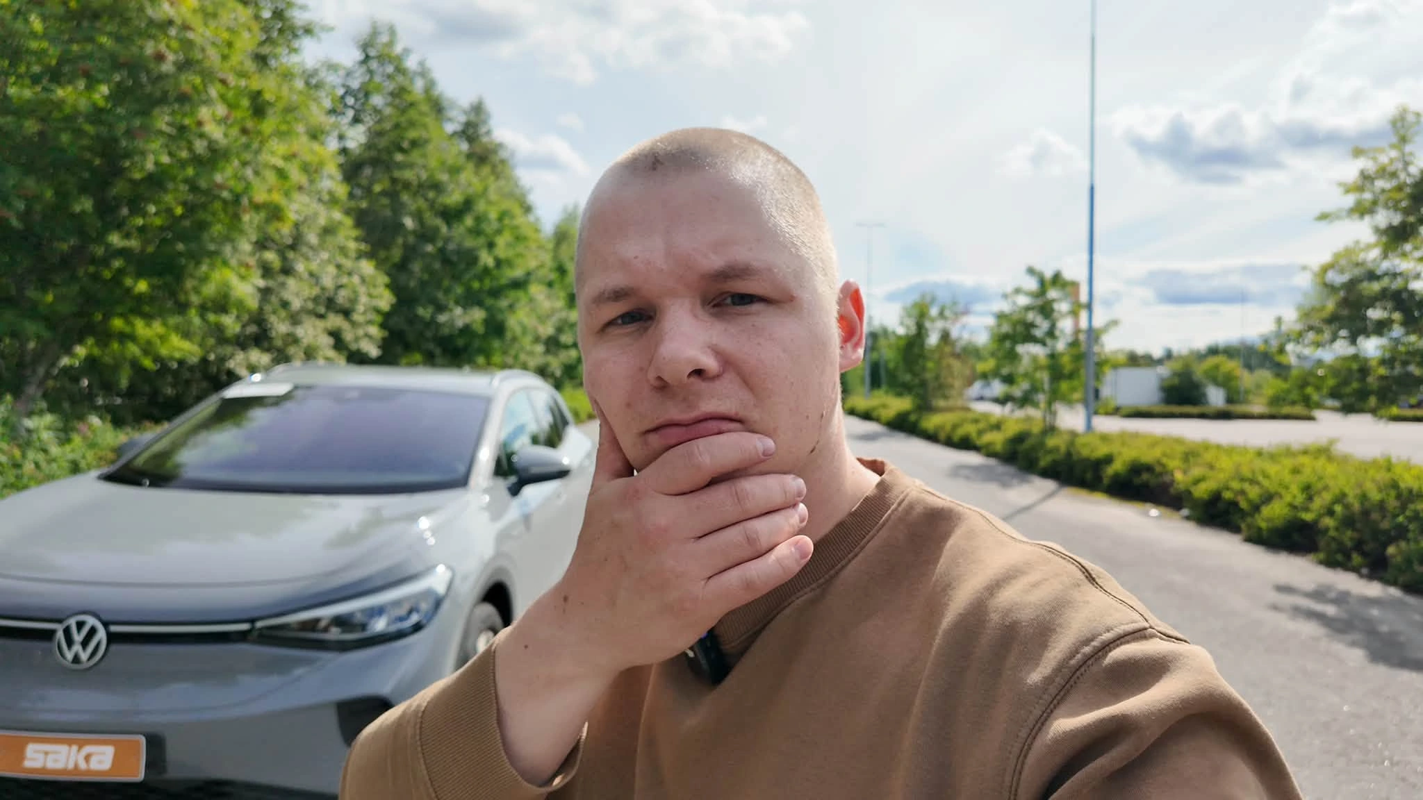 Lauri Halinen – tubettaja, yrittäjä ja sähköautojen arjen kuvaaja